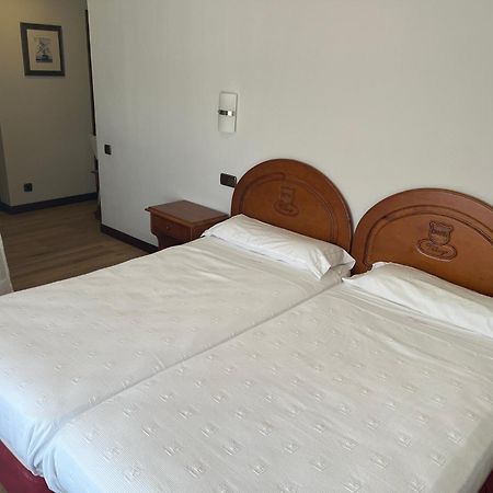Hotel Pelayo Isla Bagian luar foto