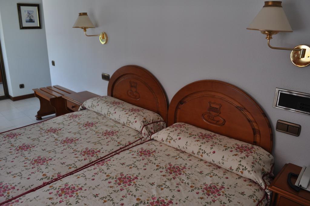 Hotel Pelayo Isla Bagian luar foto