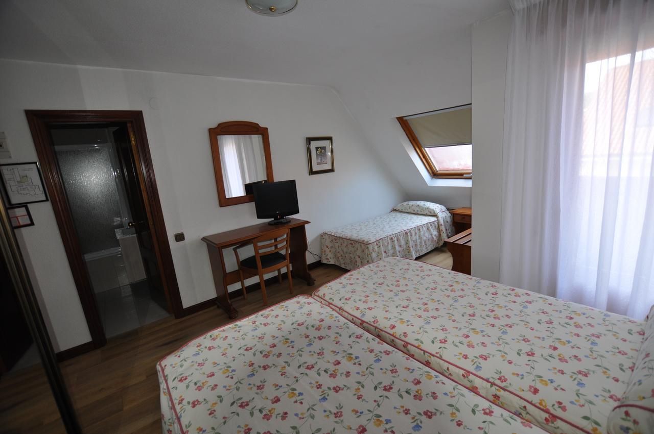 Hotel Pelayo Isla Bagian luar foto